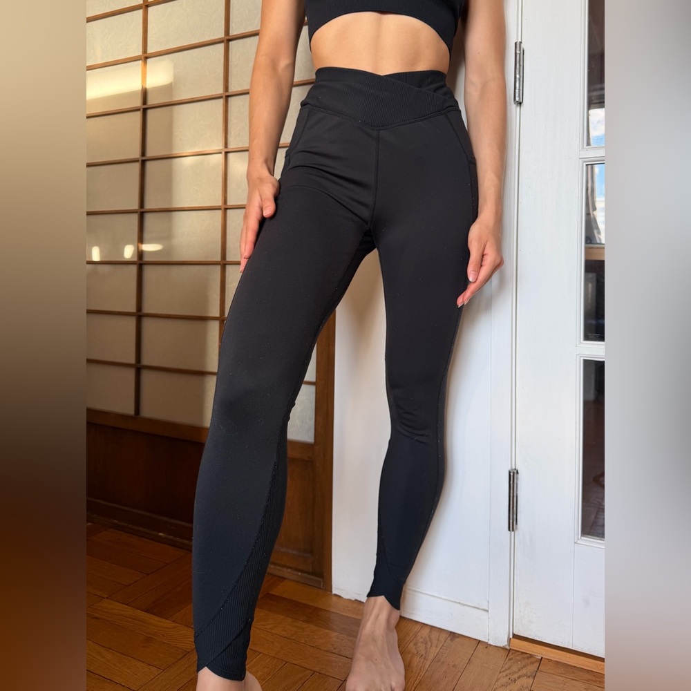 6 Black Leggings Bundle - Deep Side Pockets, Crossover Waist
